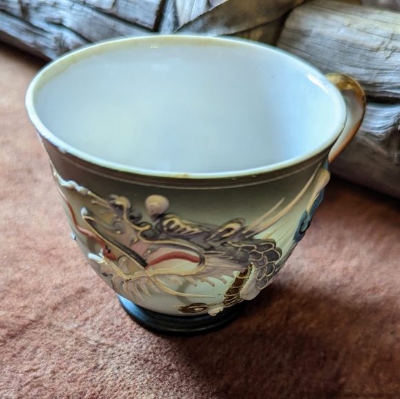Hand Painted Emerson China Dragon Ware Tea Cup - Picture 5 of 10